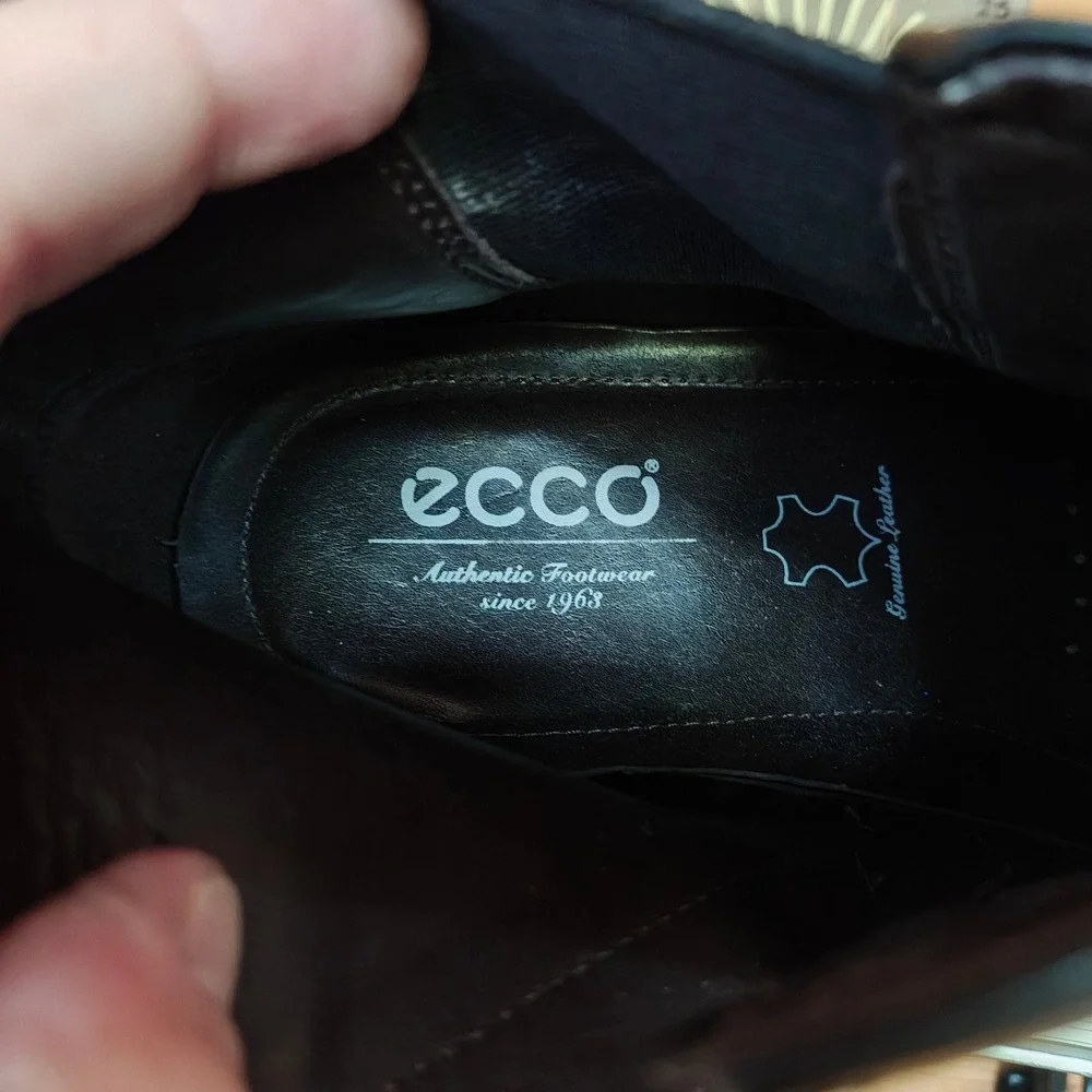 Ecco Biarritz Black Patent Leather Wingtip Ankle Chelsea Dress Boots Sz 41/7-7.5